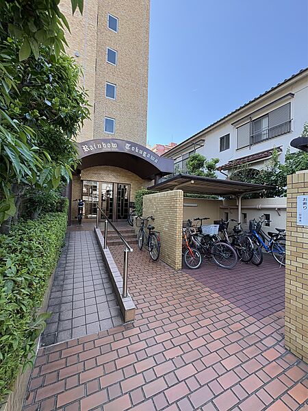 エントランスを拡大表示