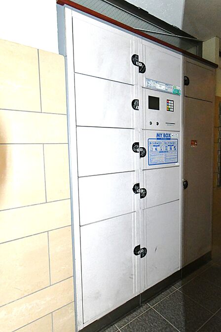 不在時の荷受けに便利な宅配ボックス
