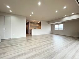 グラディス高松ザ・タワー 3LDKのリビング/ダイニング