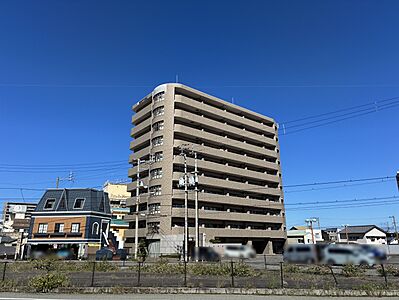 外観：アルファステイツ末広2　2004年2月竣工