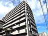 外観：　総戸数45戸のマンションです。