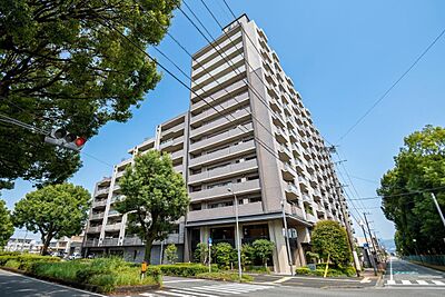 外観：建物外観