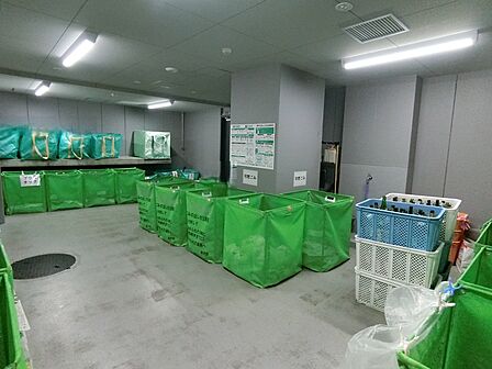 24時間ゴミ出し可能なゴミ置場