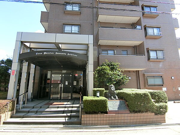 エントランスを拡大表示