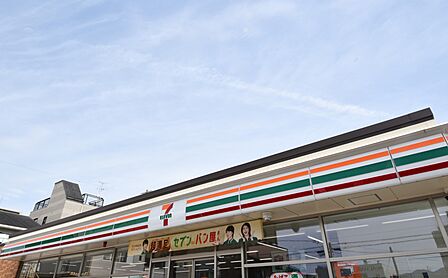 セブンイレブン新川二丁目店 徒歩3分180m