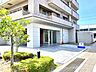 エントランス：自動ドアのマンションエントランス