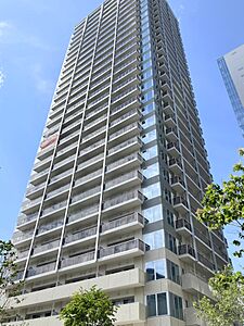 外観：2025年1月築　総戸数197戸　30階建てタワーマンション