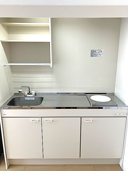 IHクッキングヒーター（家具・什器等は販売価格に含まれません）