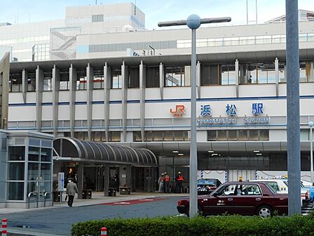 浜松駅（870m）