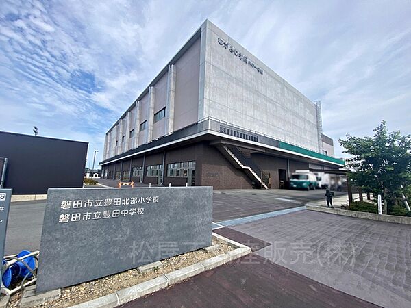 周辺を拡大表示