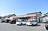 周辺：セブンイレブン馬郡店（1180m）