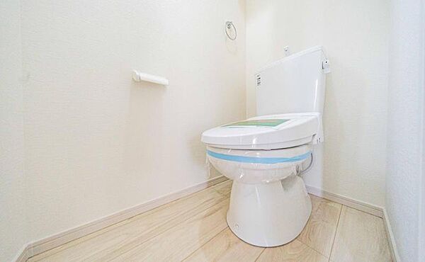トイレを拡大表示