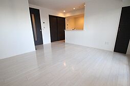 ポレスター平和大通りプレミアムレジデンス 10階1SLDKのリビング/ダイニング