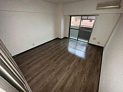 クロスデータビル73 8階1DKのリビング/ダイニング