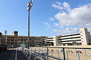 小学校「広島市立矢野小学校まで962ｍ」