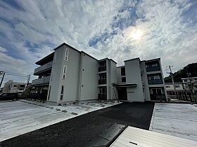 ｓａｋｕｒａ　ｔｅｒｒａｃｅ  ｜ 広島県広島市佐伯区皆賀3丁目（賃貸アパート1LDK・2階・48.30㎡） その1