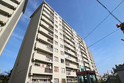 外観：平針原住宅2棟の外観（南西側から）