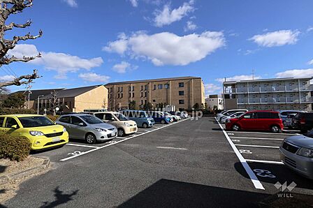 敷地内駐車場(屋外平面式)
