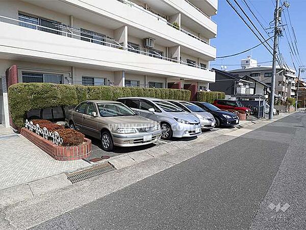 駐車場を拡大表示