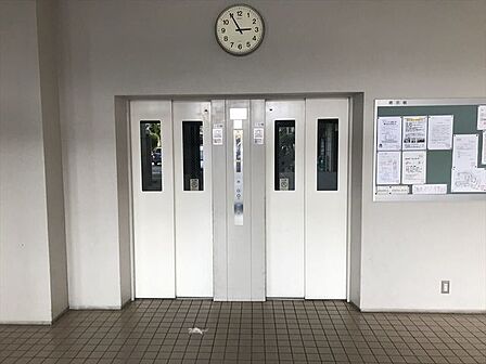 エレベータ