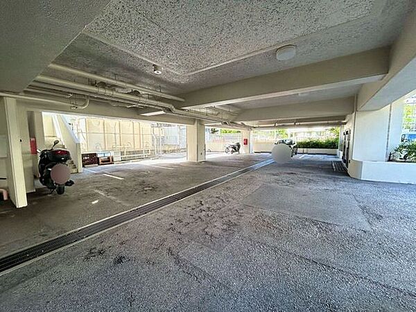 駐車場を拡大表示
