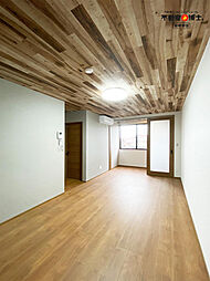 RUSH I 201 2階1LDKのリビング/ダイニング