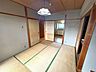 室内：和室