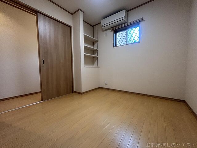寝室