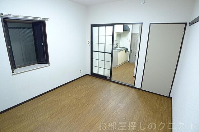 寝室