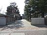 周辺：城東小学校 610m