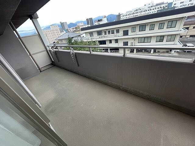 バルコニー アーバンシティ長野鶴賀 4階/-