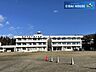 周辺：仙台市立大沢小学校 徒歩25分。 1990m