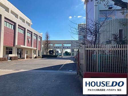 刈谷市立刈谷南中学校 1200m