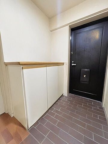 玄関 サーラシティ牛田 2階/-
