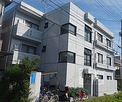 京都府京都市南区八条内田町（賃貸マンション2LDK・1階・56.25㎡） その1