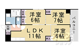 京都市営烏丸線 五条駅 徒歩4分の賃貸マンション 6階3LDKの間取り