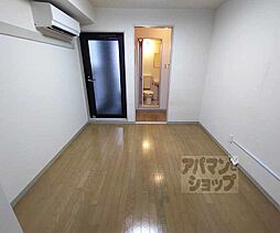 京都市営烏丸線 四条駅 徒歩3分の賃貸マンション 4階1Kのリビング/ダイニング