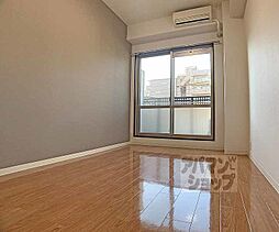 京都市営烏丸線 烏丸御池駅 徒歩9分の賃貸マンション 3階1Kのリビング/ダイニング