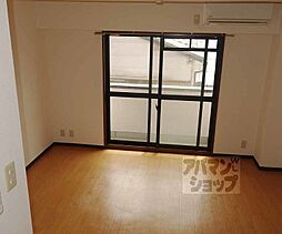 京阪本線 七条駅 徒歩7分の賃貸マンション 4階1Kのリビング/ダイニング