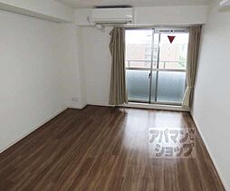 ワンモアハート円町 403 4階1Kのリビング/ダイニング