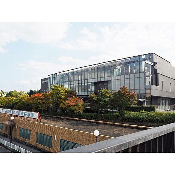 画像22:図書館「京都市立北部図書館まで800ｍ」
