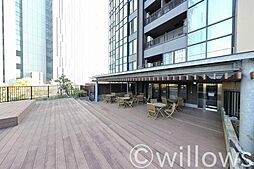 休日はスカイガーデンから外を眺めるのも気持ちがよいです