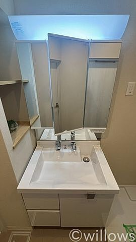 洗面 方南ファミリーコーポ 4階/-