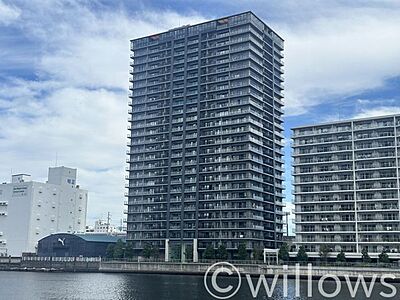 外観：りんかい線「天王洲アイル」駅　徒歩6分、品川イーストシティタワー。
