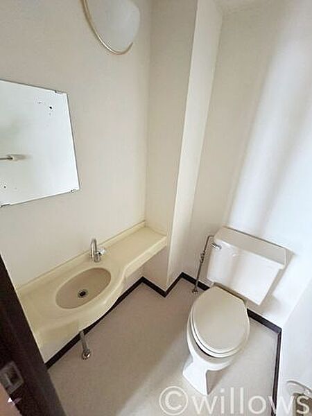 トイレを拡大表示