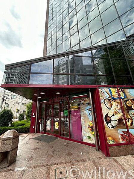 まいばすけっと芝大門2丁目店 徒歩9分。 690m