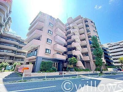 外観:陽当りや通風・仕様設備やお部屋の大きさの比較、近隣・周辺環境や街並みなど、資料には掲載していない情報が現地にはたくさんあります。是非一度、現地をご確認ください。 外観:陽当りや通風・仕様設備やお部屋の大きさの比較、近隣・周辺環境や街並みなど、資料には掲載していない情報が現地にはたくさんあります。是非一度、現地をご確認ください。