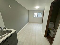 スターガーデン経田 202 2階ワンルームのリビング/ダイニング