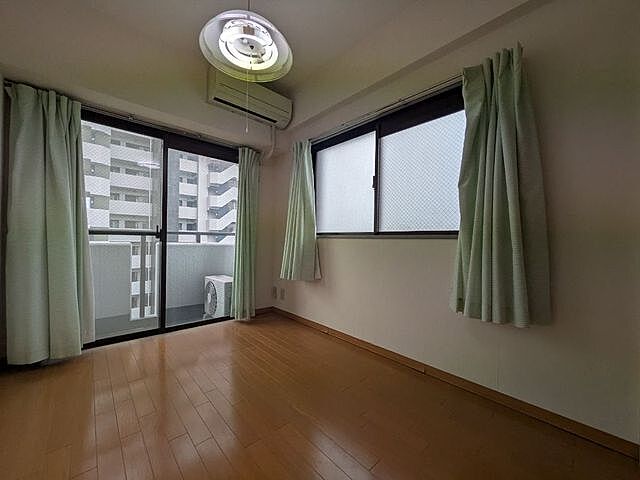 洋室
