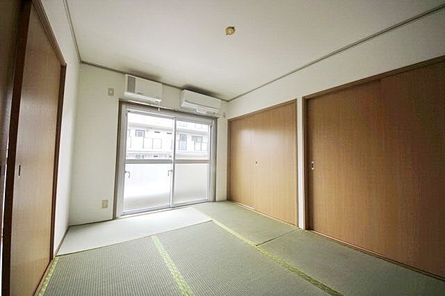 寝室